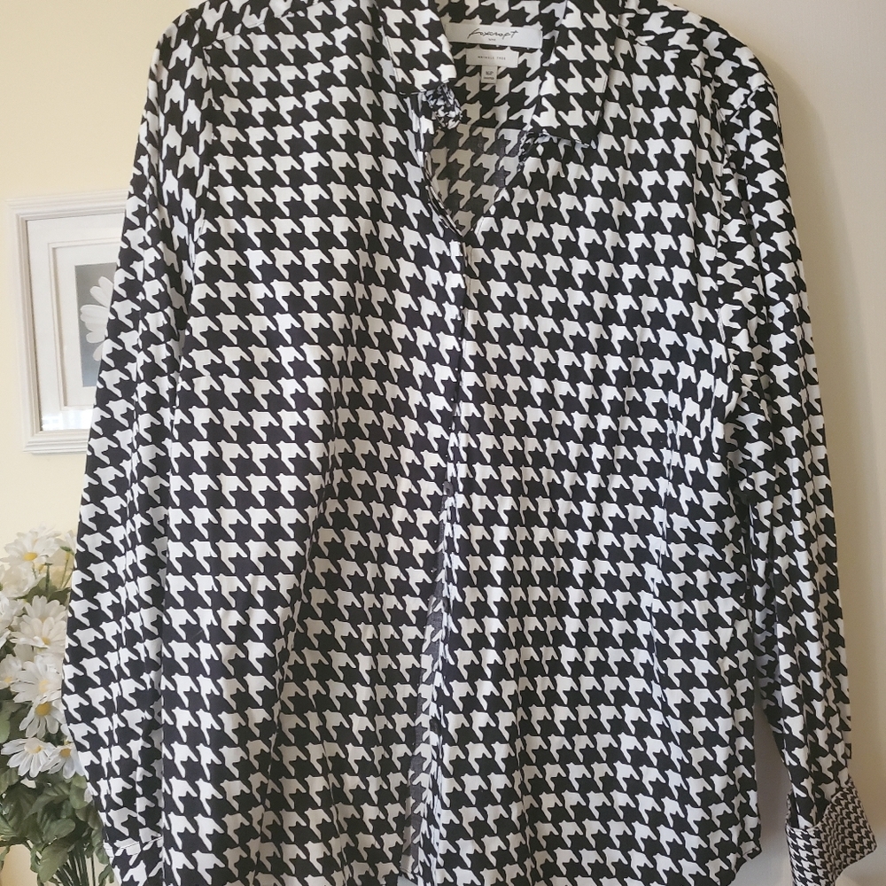 NWT Foxcroft Houndstooth Blouse - 16 Petite